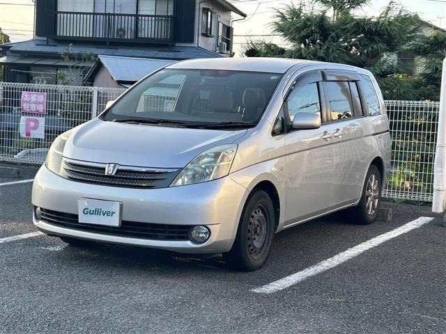 Toyota ISIS 2007 8358713-17