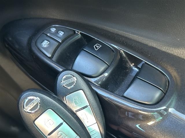 Nissan JUKE 2013 8359119-7