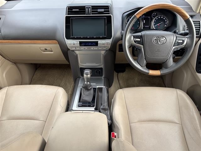 Toyota LAND CRUISER PRADO 2017 8359423-15