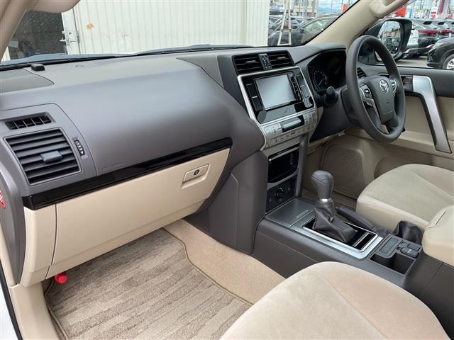 Toyota LAND CRUISER PRADO 2018 8359428-11