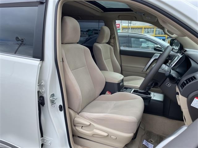 Toyota LAND CRUISER PRADO 2018 8359428-12