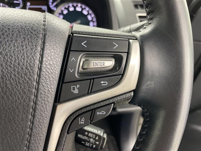 Toyota LAND CRUISER PRADO 2022 8359437-8