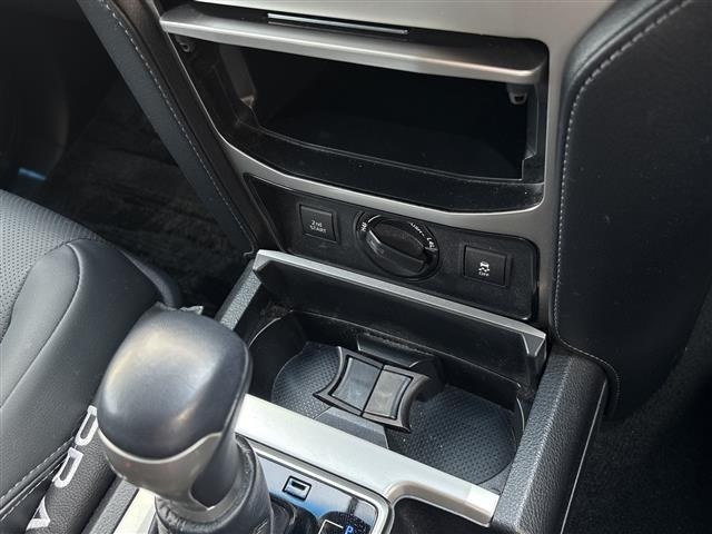 Toyota LAND CRUISER PRADO 2023 8359441-2