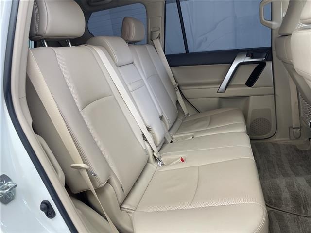Toyota LAND CRUISER PRADO 2023 8359450-7