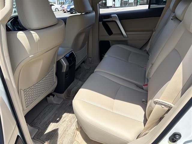 Toyota LAND CRUISER PRADO 2022 8359452-4