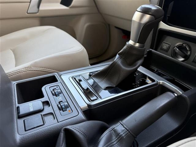 Toyota LAND CRUISER PRADO 2023 8359456-12
