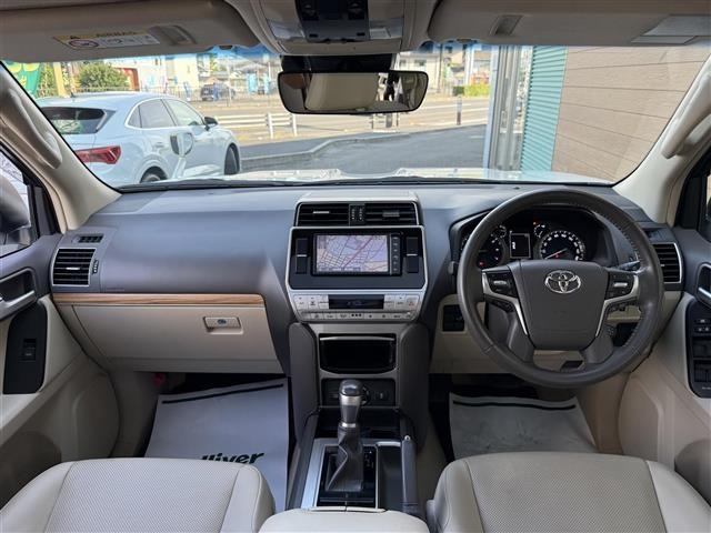 Toyota LAND CRUISER PRADO 2023 8359456-19