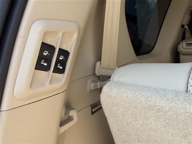 Toyota LAND CRUISER PRADO 2023 8359456-2