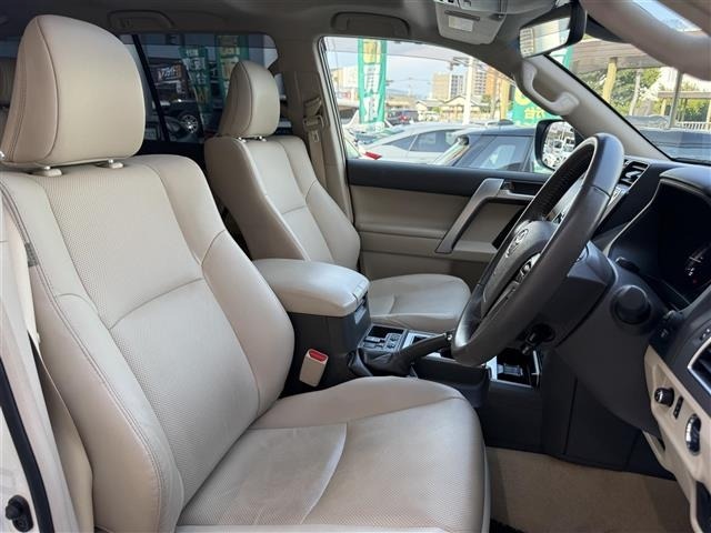 Toyota LAND CRUISER PRADO 2023 8359456-3