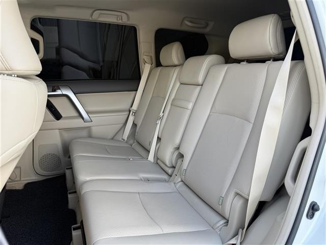 Toyota LAND CRUISER PRADO 2023 8359456-5