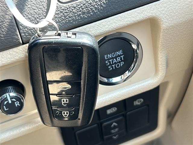 Toyota LAND CRUISER PRADO 2023 8359459-3