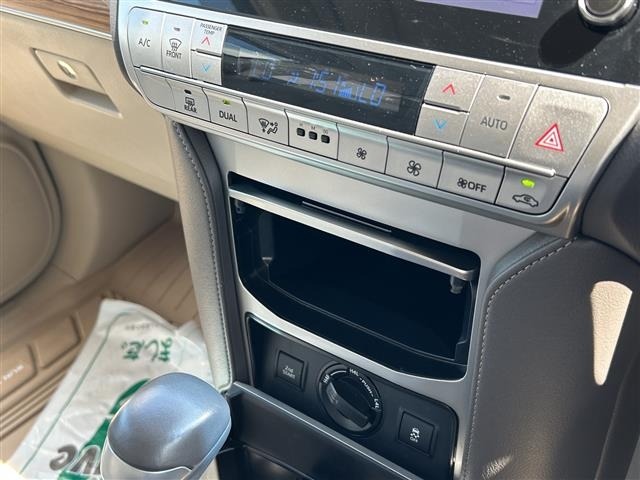 Toyota LAND CRUISER PRADO 2023 8359459-7