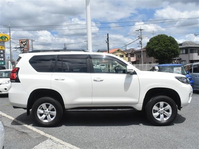Toyota LAND CRUISER PRADO 2022 8359460-21