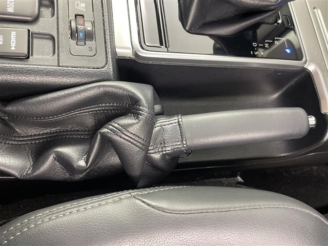 Toyota LAND CRUISER PRADO 2019 8359464-21