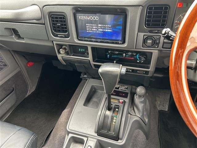 Toyota LAND CRUISER PRADO 1994 8359465-16