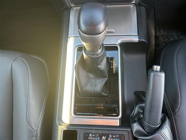Toyota LAND CRUISER PRADO 2023 8359466-12