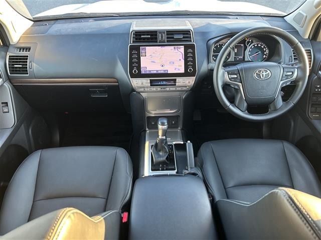 Toyota LAND CRUISER PRADO 2023 8359466-16