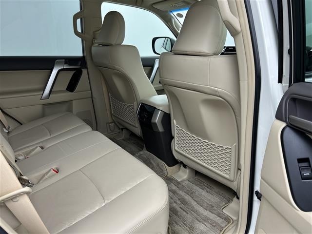Toyota LAND CRUISER PRADO 2023 8359467-4