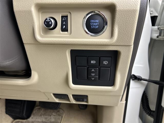 Toyota LAND CRUISER PRADO 2023 8359467-5
