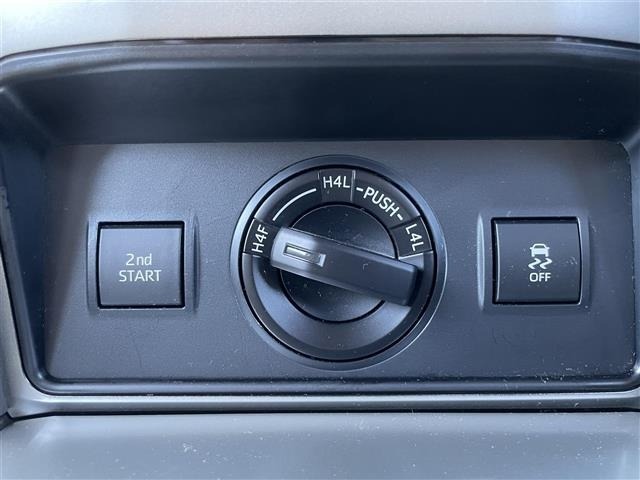 Toyota LAND CRUISER PRADO 2023 8359472-12