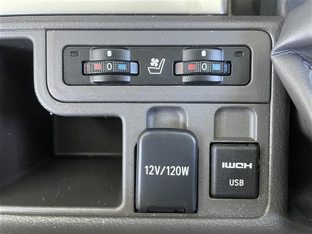 Toyota LAND CRUISER PRADO 2023 8359472-7