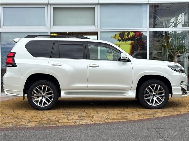 Toyota LAND CRUISER PRADO 2021 8359476-17