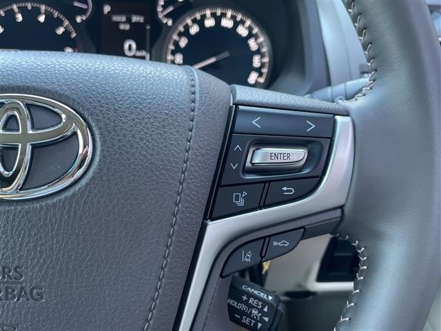Toyota LAND CRUISER PRADO 2023 8359477-10