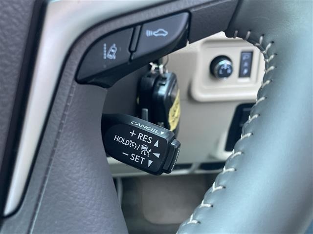 Toyota LAND CRUISER PRADO 2023 8359477-11