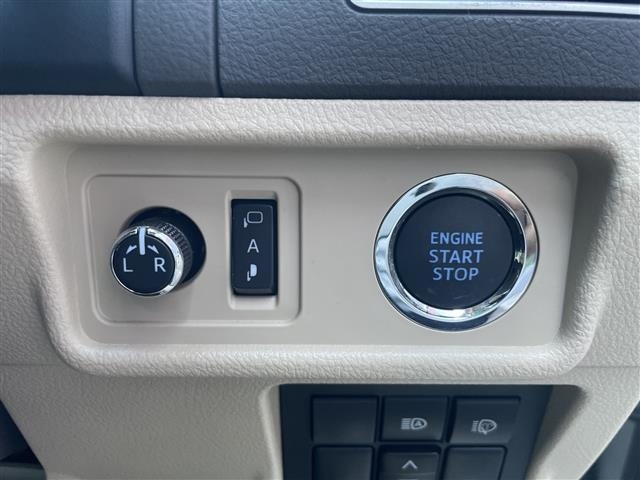 Toyota LAND CRUISER PRADO 2023 8359477-12