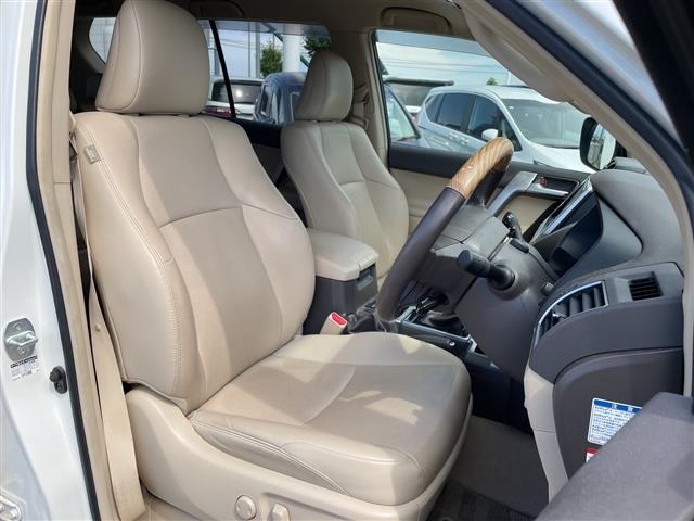Toyota LAND CRUISER PRADO 2019 8359481-6