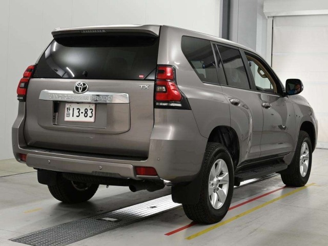 Toyota LAND CRUISER PRADO 2022 8359482-1