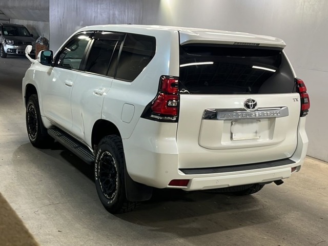 Toyota LAND CRUISER PRADO 2018 8359486-1