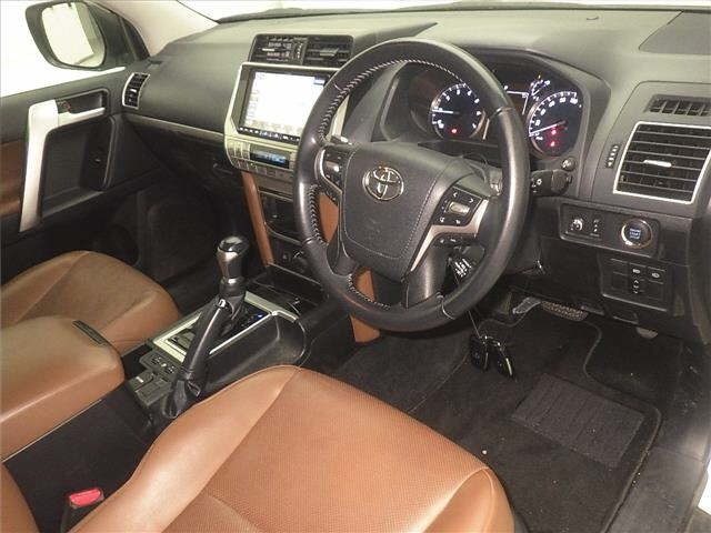 Toyota LAND CRUISER PRADO 2022 8359488-3