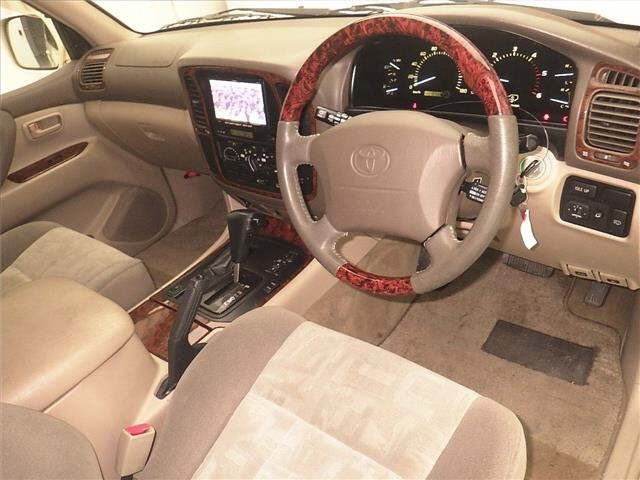 Toyota LAND CRUISER 1999 8359609-3