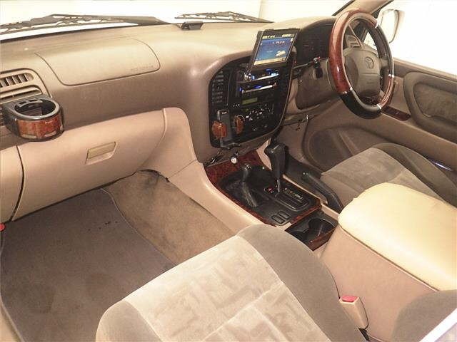 Toyota LAND CRUISER 1998 8359610-4