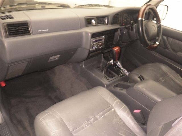 Toyota LAND CRUISER 1996 8359612-4