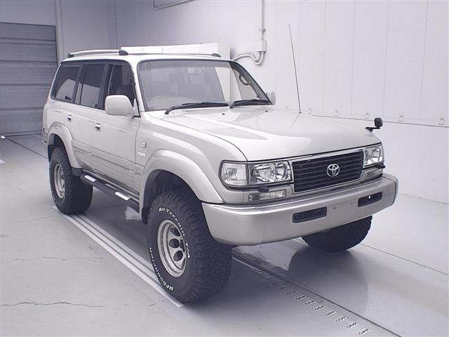 Toyota LAND CRUISER 1996 8359613-0