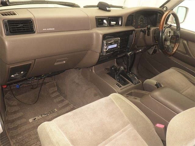 Toyota LAND CRUISER 1996 8359613-4