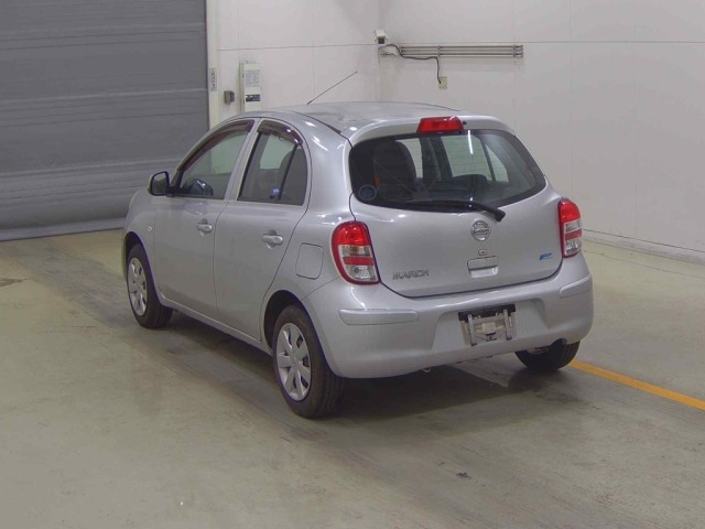 Nissan MARCH 2013 8359633-1