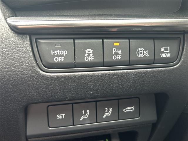 Mazda MAZDA3 2023 8358667-10