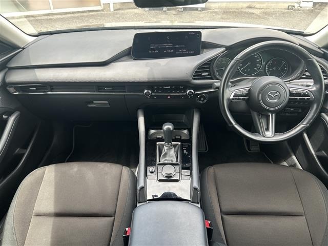 Mazda MAZDA3 2023 8358667-14
