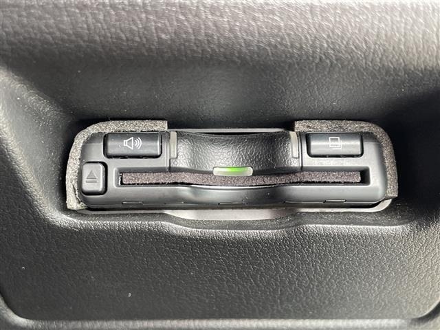 Mazda MAZDA3 2019 8358669-12