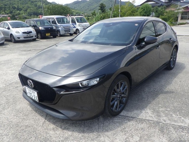 Mazda MAZDA3 2022 8358673-4