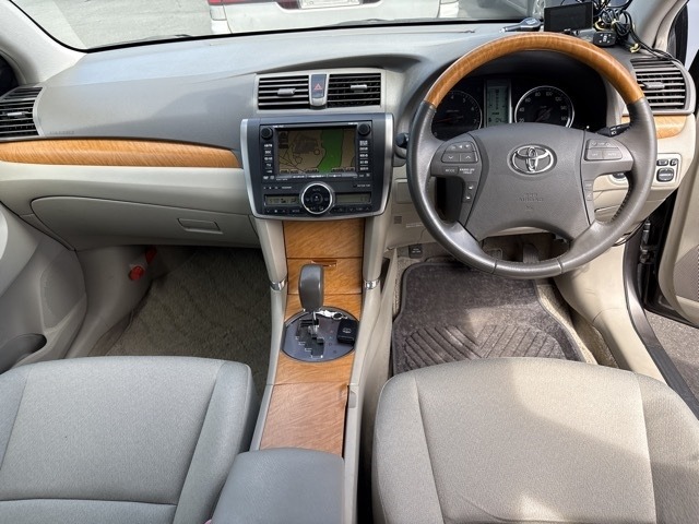 Toyota PREMIO 2007 8359622-4