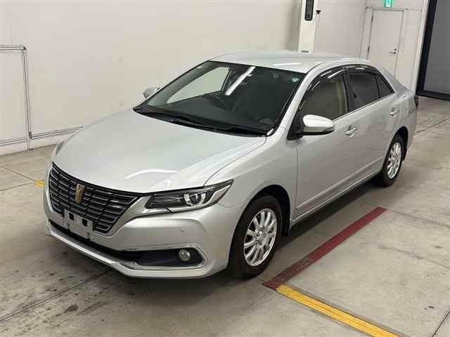 Toyota PREMIO 2019 8359623-4