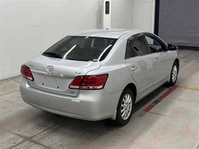 Toyota PREMIO 2019 8359623-5