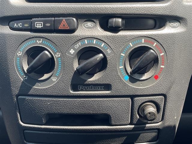 Toyota PROBOX VAN 2012 8358584-8