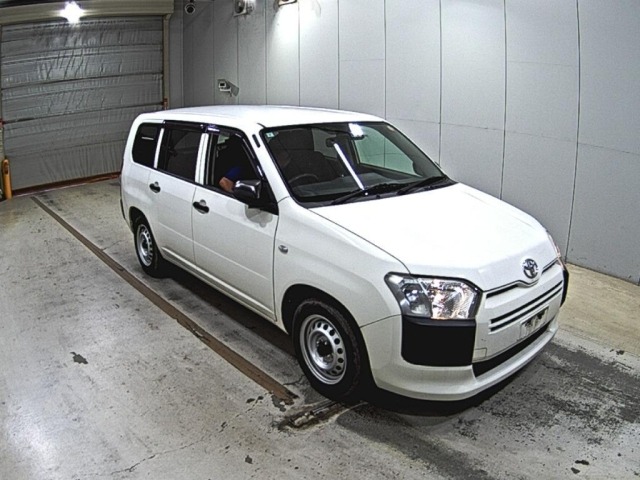 Toyota PROBOX VAN 2021 8358623-0