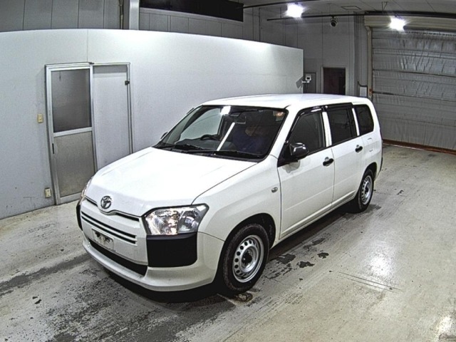 Toyota PROBOX VAN 2021 8358623-4