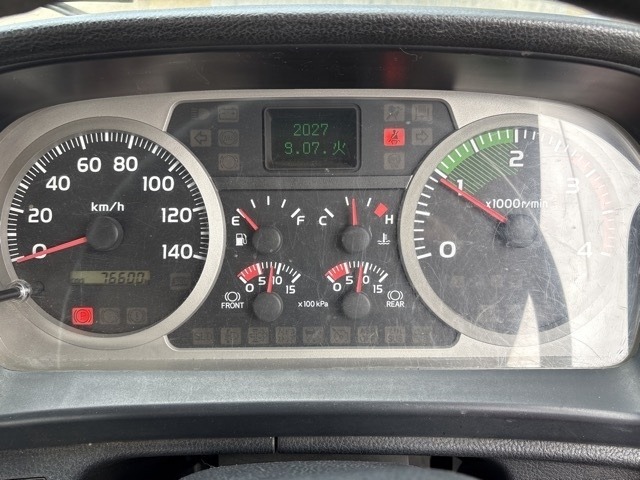Hino RANGER 2017 8359563-6